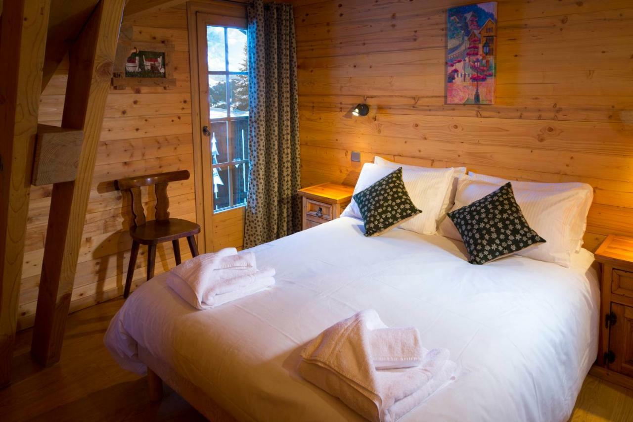 Simply Morzine - Chalet Carving Exterior photo